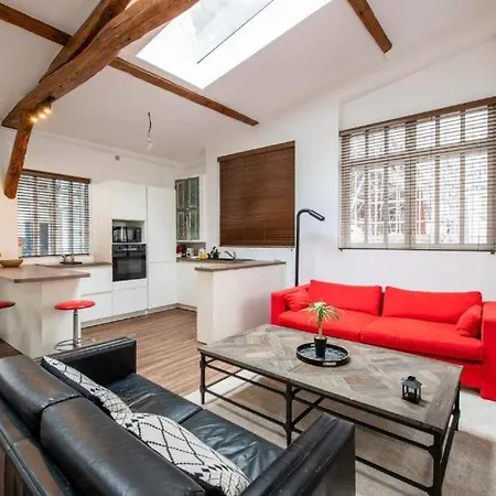 아파트 Magnifique Loft Avec Exterieur 파리