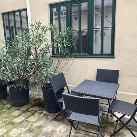 Magnifique Loft Avec Exterieur 아파트 *